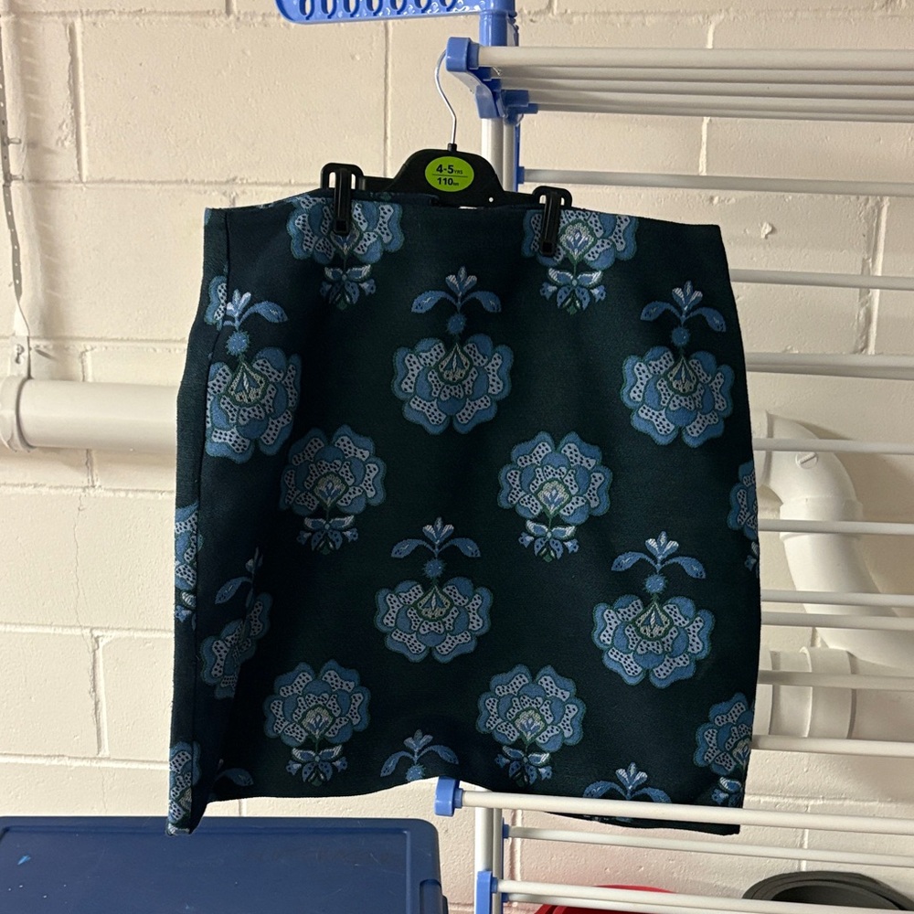LOFT Dark Blue Floral Pencil Skirt